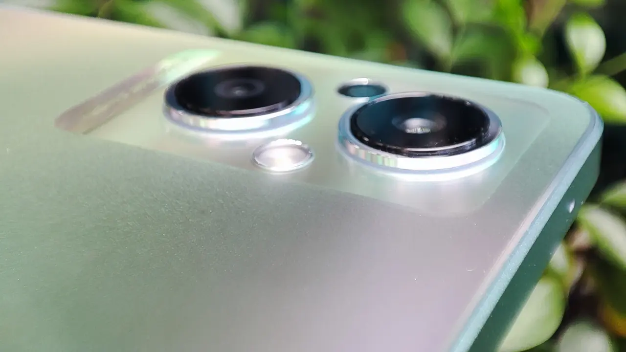 Oppo Reno7 Z 5G (Liputan6.com/Giovani Dio Prasasti)