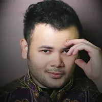 Ridho Rhoma sudah menjadi penerus sang ayah di dunia dangdut. (Wardrobe: House of Hasto; Hasto Nugroho JS. Foto: Galih W. Satria/Bintang.com)