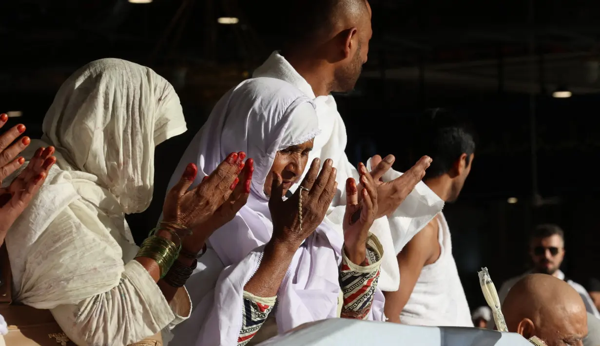 Masjidil Haram dan Mashid Nabawi telah dipersiapkan untuk menampung jutaan jemaah dari berbagai belahan dunia selama bulan Ramadhan. (AFP/Abdel Ghani)