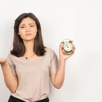 Segudang manfaat puasa untuk kecerdasan emosional. (Foto: Freepik/azerbajian_stockers)