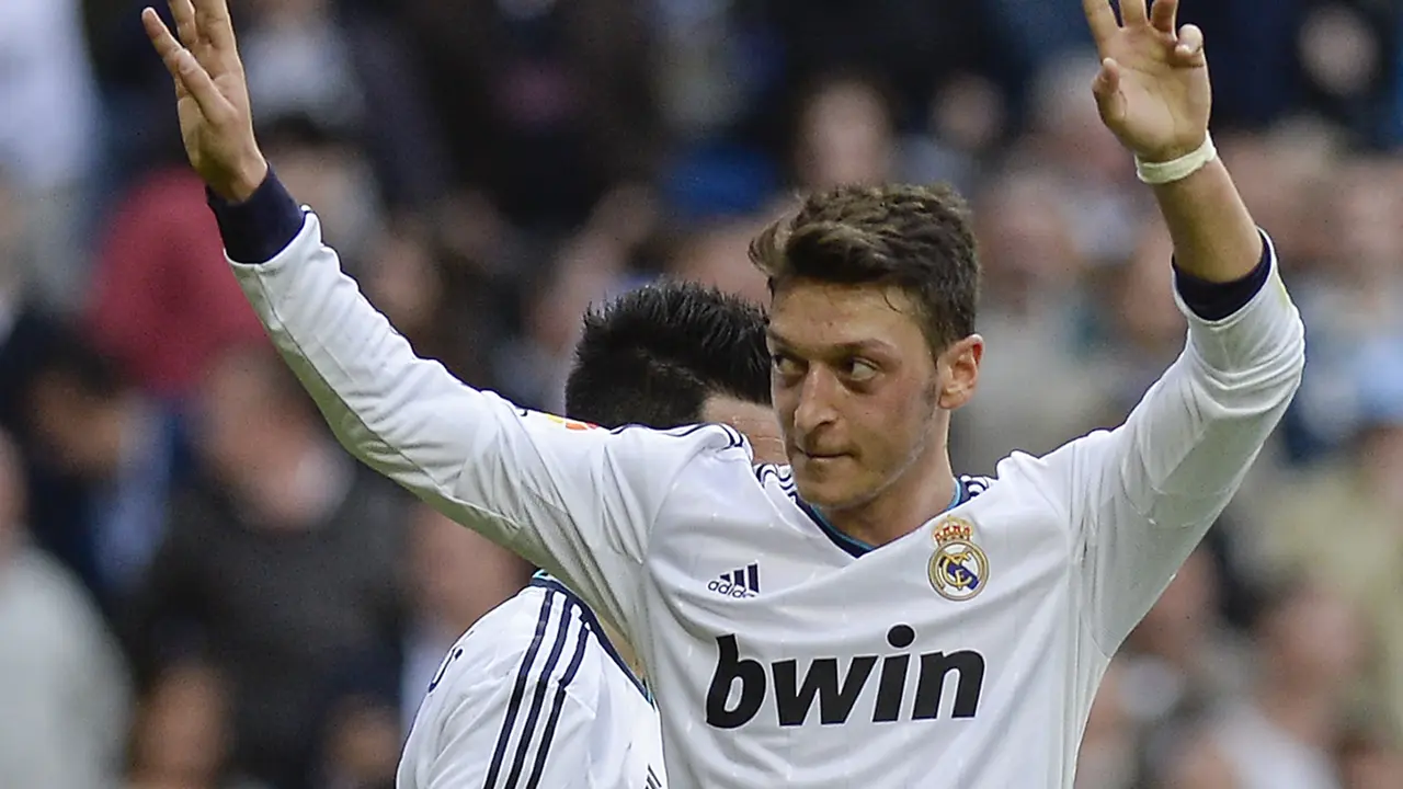 Pesepak Bola yang Direkrut Real Madrid Usai Tampil Apik di Piala Dunia