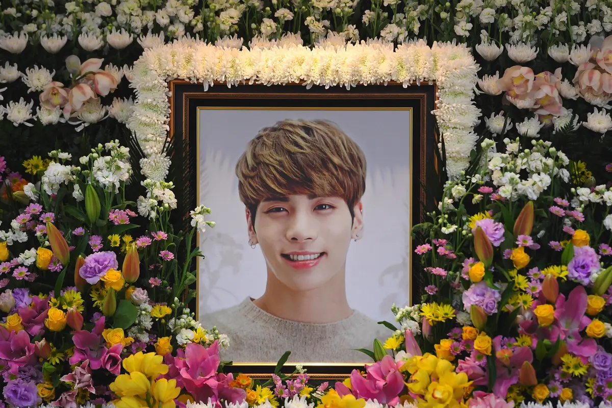 [Bintang] 5 Fakta SM Entertainment Bakal Rilis Album Jonghyun SHINee