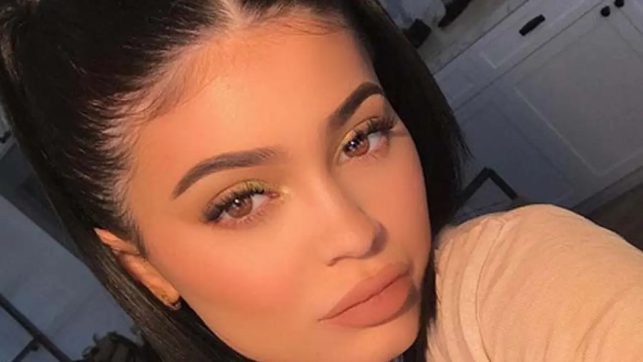 [Bintang] Kylie Jenner