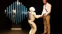 Mungkin kamu ingin memiliki salah satu dari robot-robot cerdas berikut ini. (Foto: thenewswheel.com)