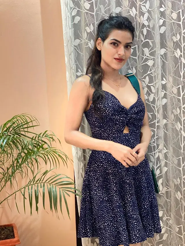 Potret Unika Ray Model Asal India. (Sumber: Instagram/realunik28)