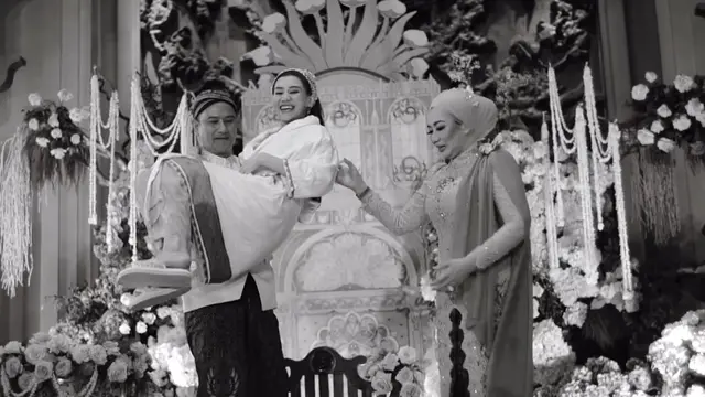 Thariq Halilintar dan Aaliyah Massaid (Instagram/thariqhalilintar)