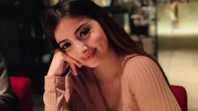 6 Potret Sarah Samantha, Sepupu Zaskia dan Shireen Sungkar yang Tak Kalah Cantik