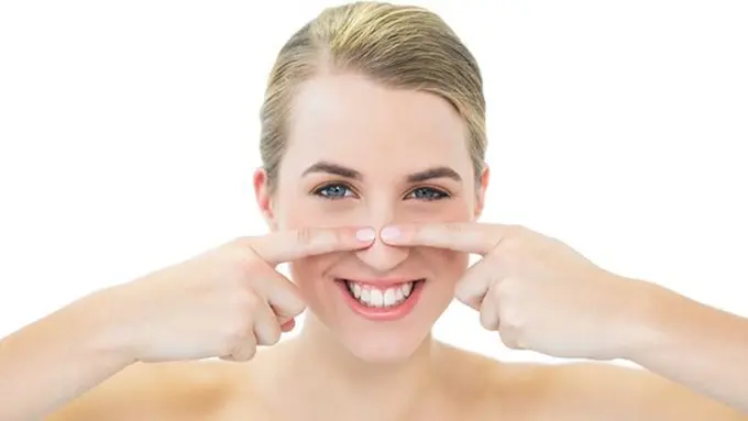 Cara mengatasi komedo./Copyright shutterstock.com