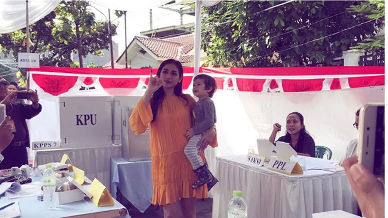 Nyoblos di Pilkada DKI 2017