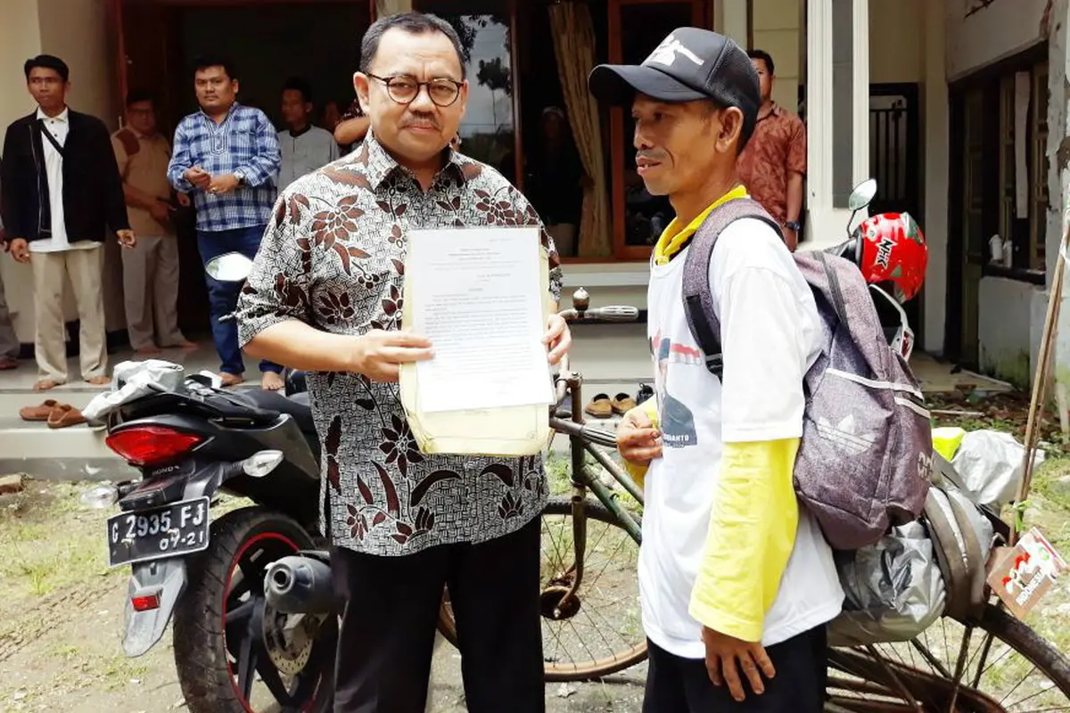 Demi bertemu Sudirman Said, pria asal Jepara ini bersepeda 200 KM