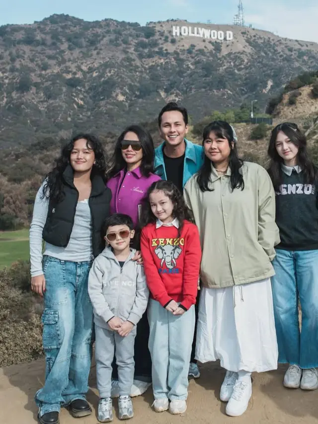 7 Potret Kebersamaan 5 Anak Andhika dan Ussy Liburan Penuh Keseruan ke Amerika, Keluarga Visual (credit: https://www.instagram.com/ussypratama/)