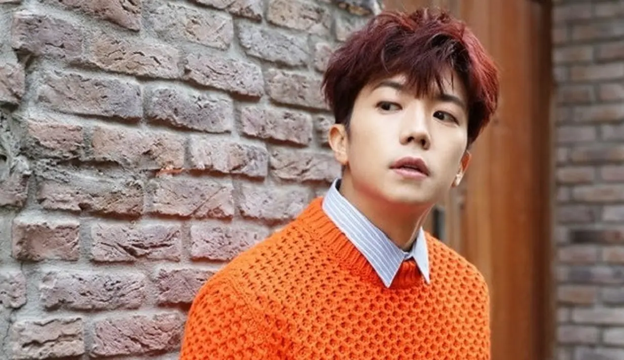 Seperti diketahui, beberapa kali Wooyoung membicarkan tentang rencananya untuk menjalani wajib militer. Apalagi para personel 2PM sudah mendekati umur 30 tahun. (Foto: soompi.com)
