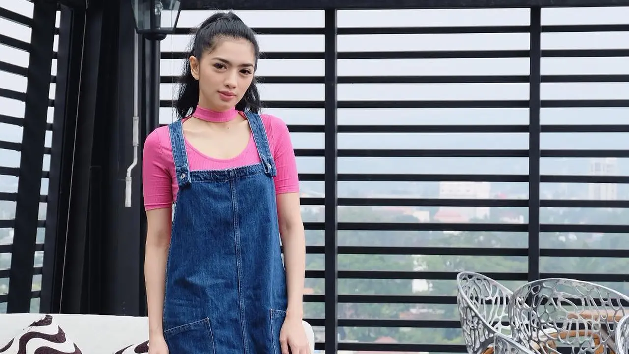 [Bintang] Angel Karamoy