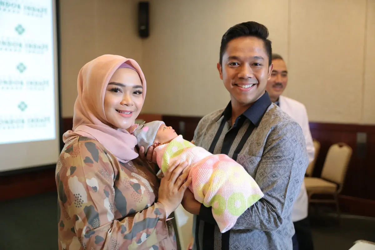 [Fimela] Sheza Idris