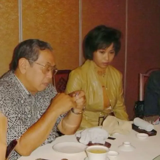 Inul Daratista dan Gus Dur. (Foto: Dok. Instagram @inul.d)