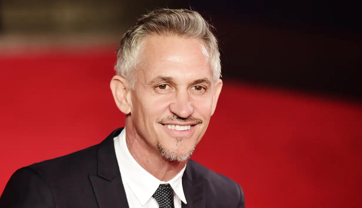 3. Gary Lineker - Bomber timnas Inggris tersebut tidak akan melakukan tembakan ke gawang selama pemanasan berlangsung. Hal ini ia lakukan hanya saat pertandingan berlangsung. (AFP/Leon Neal)