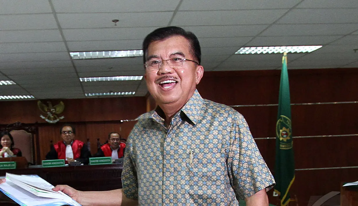 Bakal calon wakil presiden RI Jusuf Kalla menjadi saksi kasus dugaan korupsi Kemenlu di Pengadilan Tipikor, Jakarta, Rabu (4/6/2014) (Liputan6.com/Faisal R Syam).