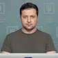 Presiden Ukraina Volodymyr Zelensky dalam konferensi pers terkait serangan Rusia. (Screen Grab Video)