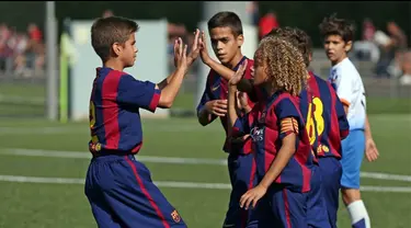 Aksi ciamik talenta muda Akademi La Masia 