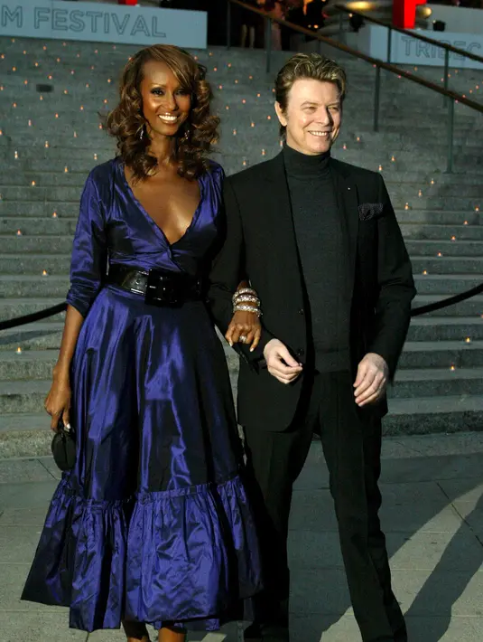David Bowie dan Iman Abdulmajid, menikah sejak tahun 1992. (Bintang/EPA)