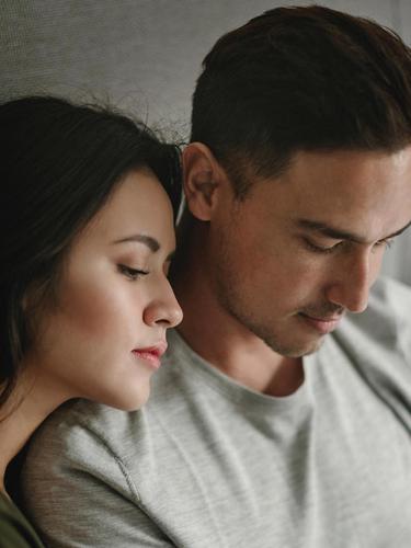 Cerita Romantis Raisa Kejutkan Hamish Dengan Kehamilan Lalu Kejutkan Kita Semua Lifestyle Fimela Com