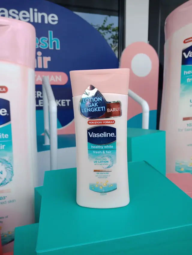 Kulit Cerah Tanpa Rasa Lengket dengan Pilihan Lotion yang Tepat