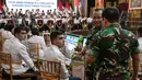 Para kadet tersebut terdiri dari 16 perempuan dan 28 laki-laki, yang berasal dari angkatan 5 dan 6. (BAY ISMOYO/AFP)