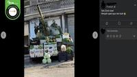 Gambar tangkapan layar&nbsp;foto yang diklaim tank milik Israel dijadikan lapak sayur dan buah. (sumber: Facebook)