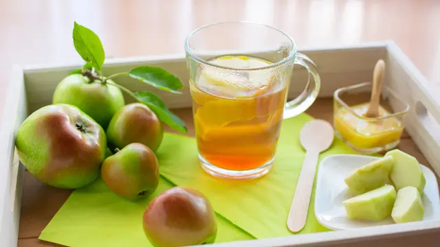 air rebusan kulit buah apel