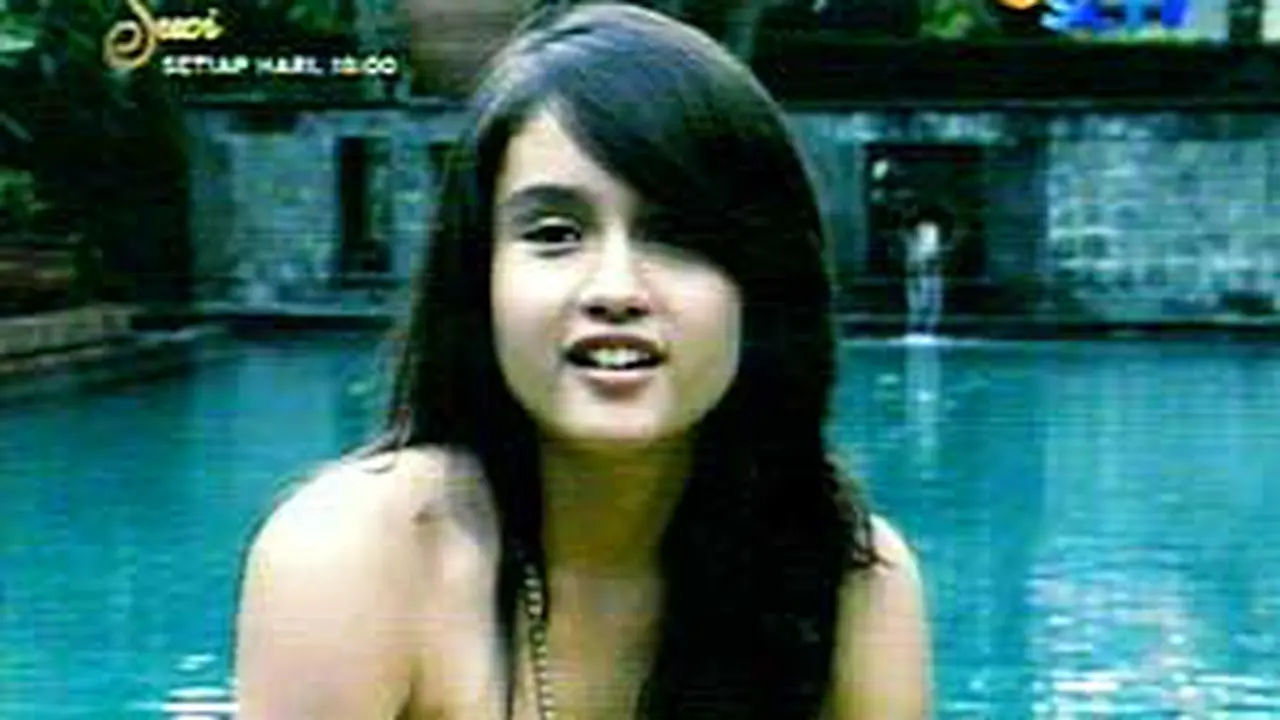 hal080220cinta_lg.jpg