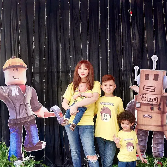 ilustrasi potret alessia cestaro, pemain ftv pintu berkah yang sukses berkarir sebagai bussines woman/instagram alessia cestaro