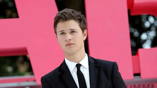 [Bintang] Ansel Elgort