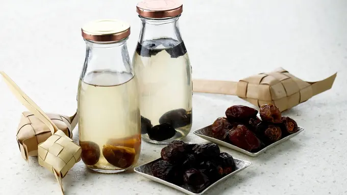 rendaman air nabeez buah kurma