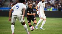 Kroasia mengalahkan Prancis 1-0 dalam duel sengit matchday 4 Grup 1 UEFA Nations League A 2022/23 di Stade de France, Selasa (14/6/2022). (AFP/Frank Fife)