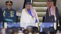 Berkunjung ke Jepang, Raja Salman Bawa Eskalator Emas