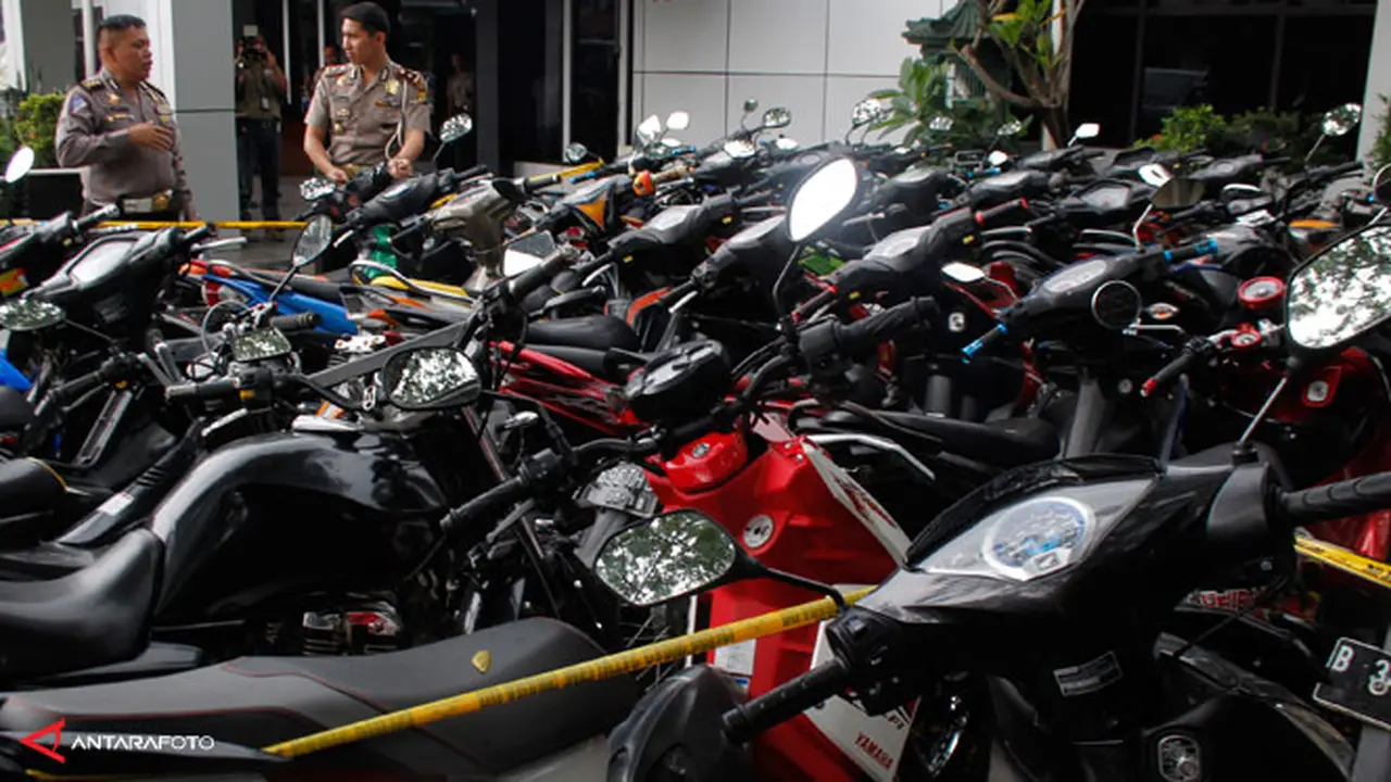 operasi-zebra-131204b.jpg