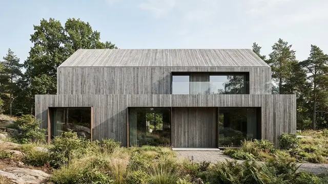 Model Fasad Rumah dengan Aksen Kayu Vertikal