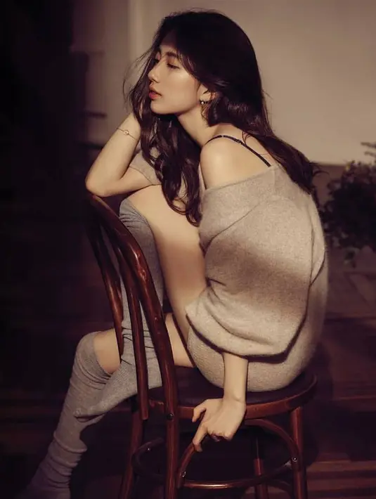 Tak hanya itu, Suzy juga bersikap baik kepada para penggemar yang selalu mendukungnya. Hal tersebut dapat dilihat saat ia mengadakn fan meeting baru-baru ini. (Foto: instagram.com/skuukzky)