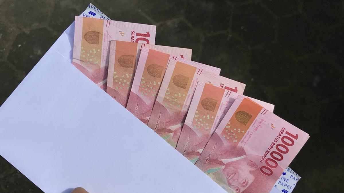 Pajak THR Berapa Persen? Pahami Aturan dan Cara Hitung Terbaru 2026