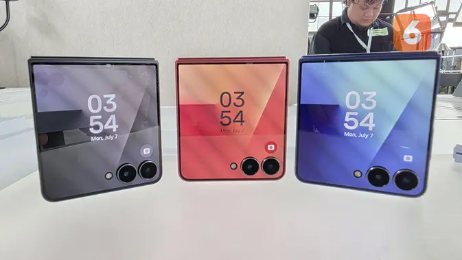<p>Galaxy Z Flip7 debut di Unpacked 2025. (Liputan6.com/ Agustinus Mario Damar)</p>