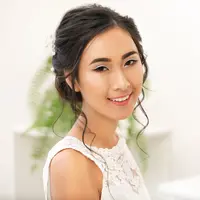 Ilustrasi perempuan dengan kulit sehat. (c) serezniy/Depositphotos.com