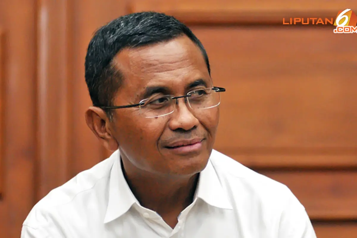 dahlan-iskan-130425c.jpg