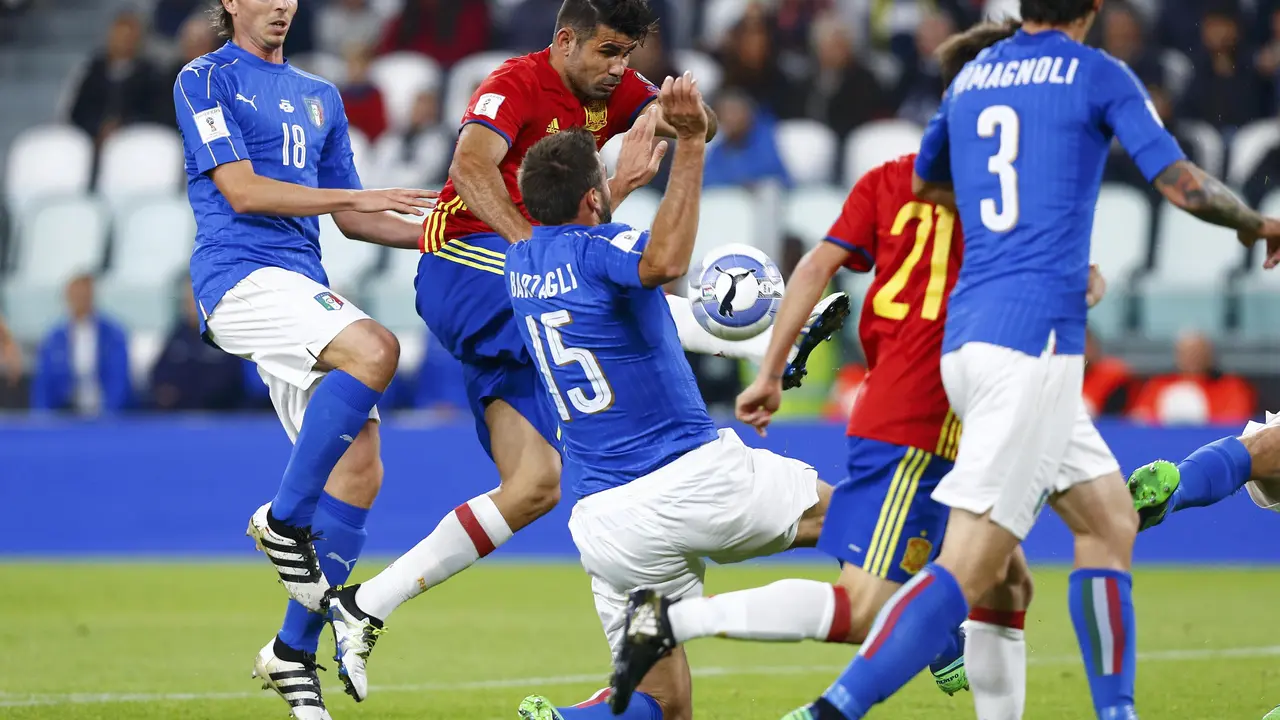 Jalannya pertandingan Timnas Italia kontra Spanyol