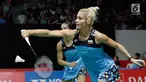 Pasangan Bulgaria, Gabriela Stoeva/Stefani Stoeva saat melawan wakil  Indonesia, Greysia Polii/Apriyani Rahayu pada laga Indonesia Masters 2019 di Istora Senayan, Jakarta, Rabu (23/1). Stoeva bersaudara takluk dari Indonesia. (Bola.com/M Iqbal Ichsan)