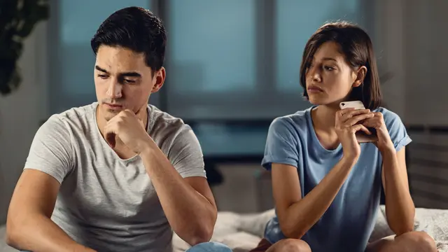 Sering Tarik Ulur? Ini 5 Pertanda Gebetanmu Punya Commitment Issue - 3