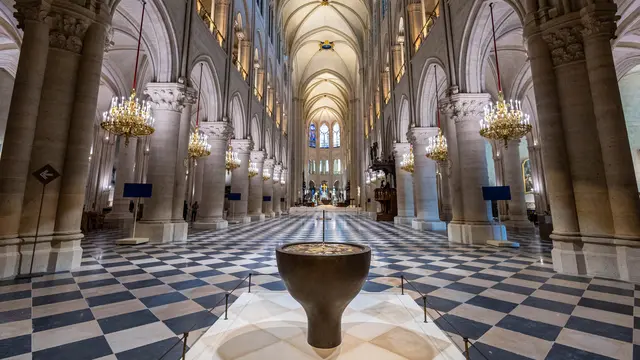 6 Potret Megah Katedral Notre Dame Prancis Usai Direnovasi Besar-besaran Jelang Dibuka Kembali ke Publik