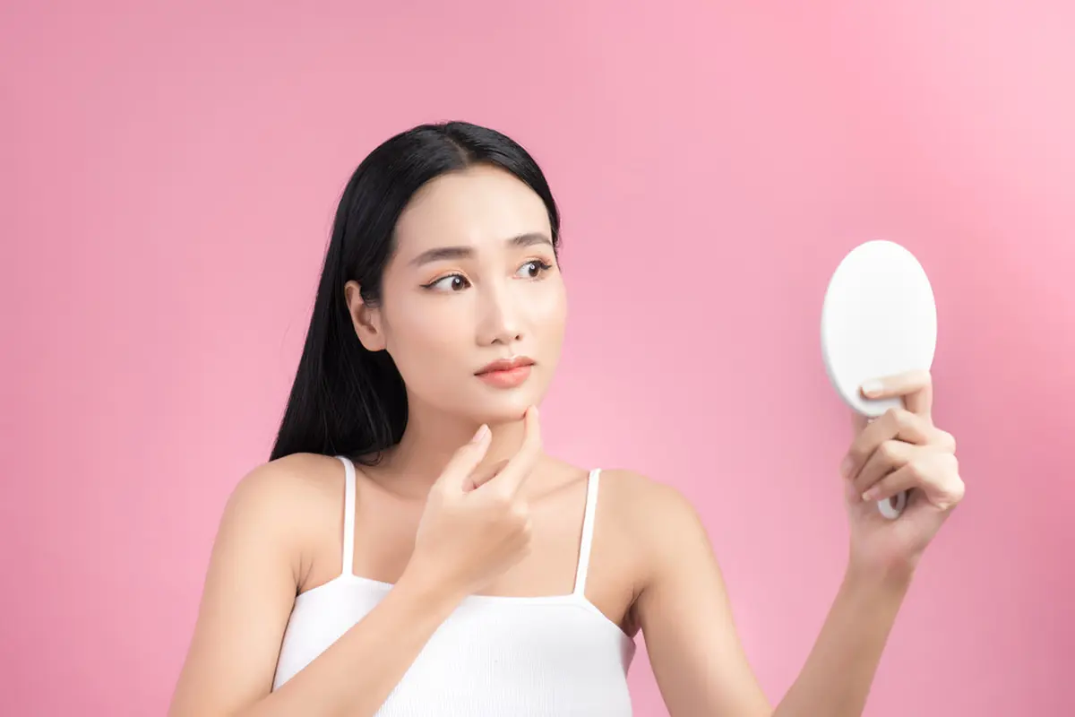 Iritasi Scrub Wajah Nggak Boleh Diabaikan, Simak Fakta Penting dan Solusi Perawatan yang Bisa Dicoba