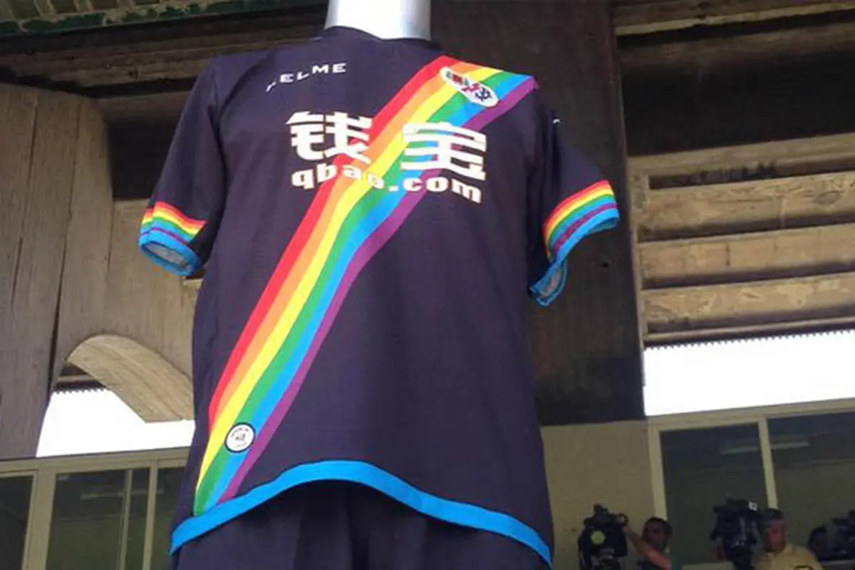 02072015-Jersey-Pelangi-Rayo-Vallecano