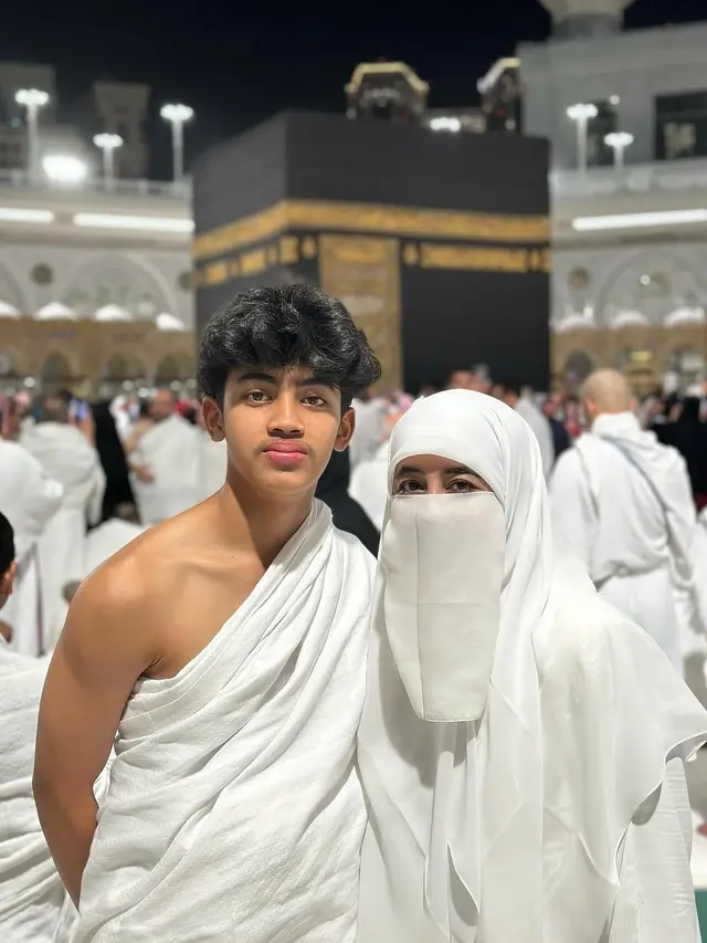 Potret 10 Artis Umrah di Awal Ramadhan 2025, Jalani Puasa Pertama di Makkah