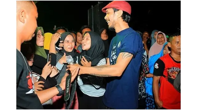 Ingat Norman Kamaru yang Viral Karena Joget Chaiya Chaiya? Ini 7 Potret Terbarunya